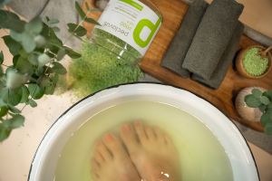 Domowy pedicure – jak wykonać go w bezpieczny sposób?