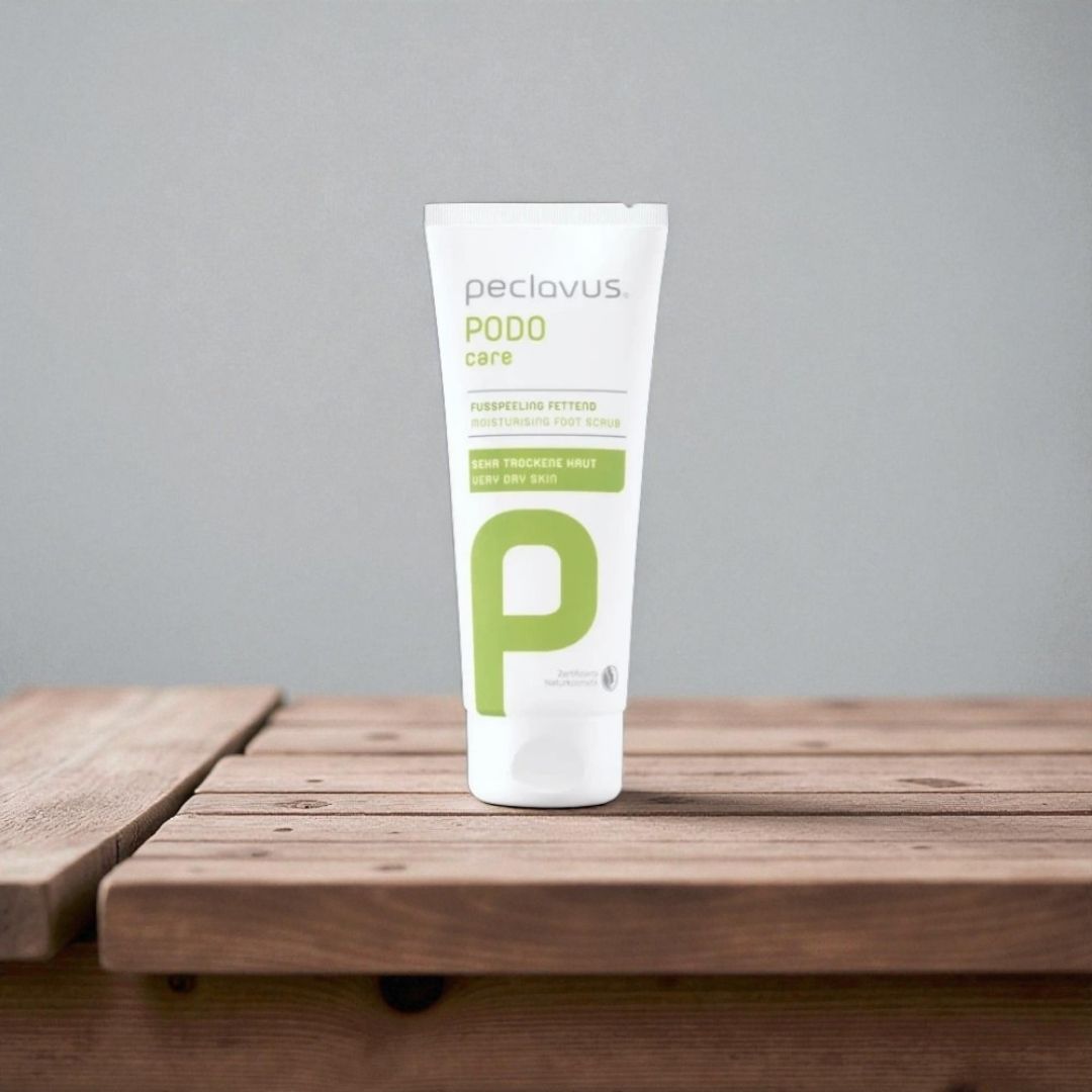 Wszystko o peelingach dla stóp: Mniej inwazyjna alternatywa dla pumeksów i tarek